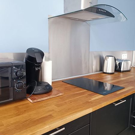 Bed and Breakfast La Goutadou Cabannes Екстер'єр фото