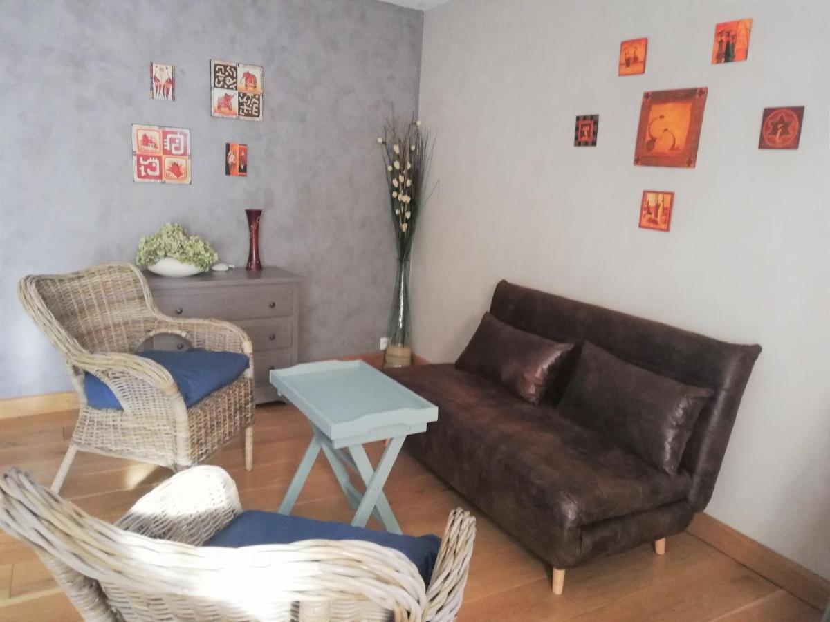 Bed and Breakfast La Goutadou Cabannes Екстер'єр фото