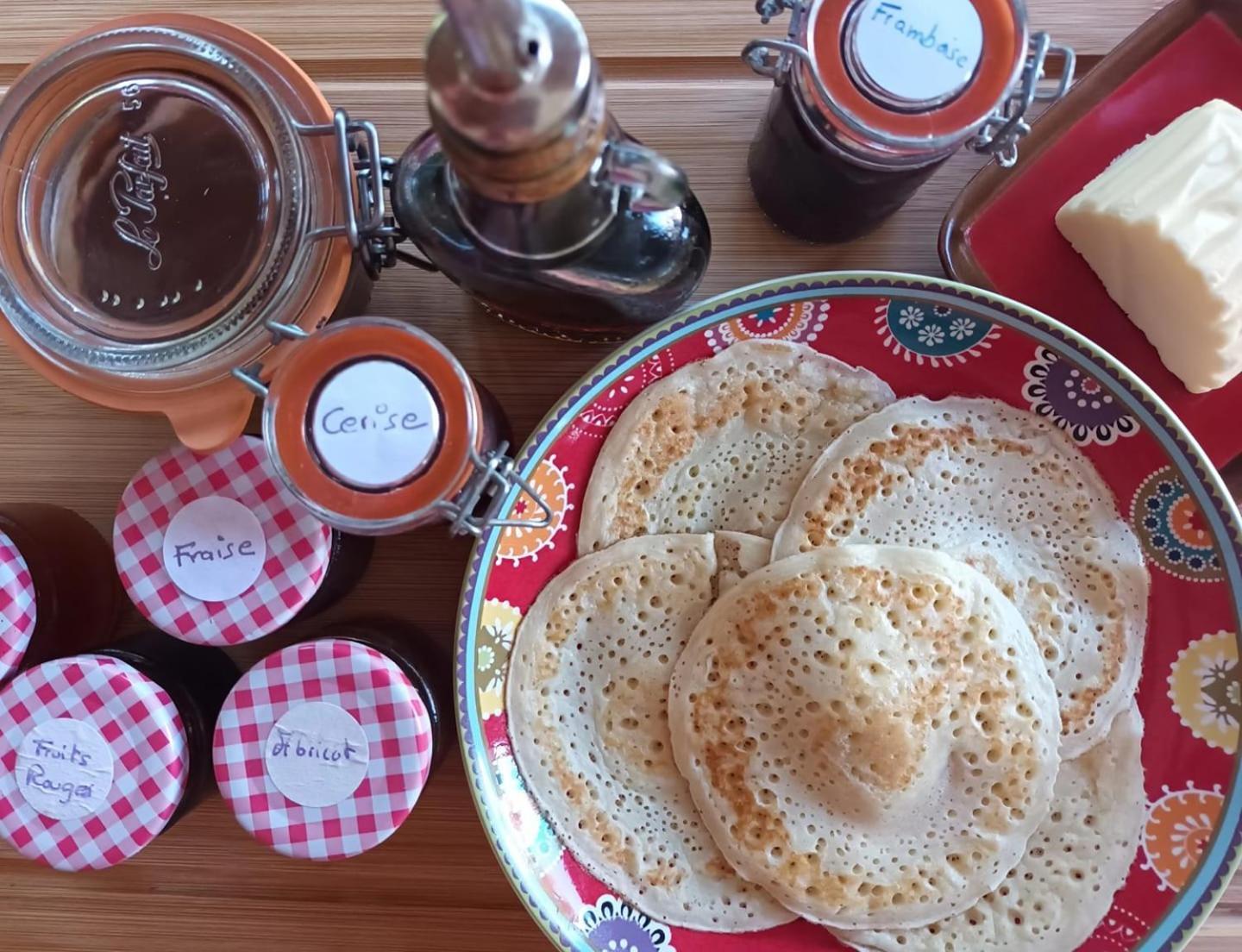 Bed and Breakfast La Goutadou Cabannes Екстер'єр фото