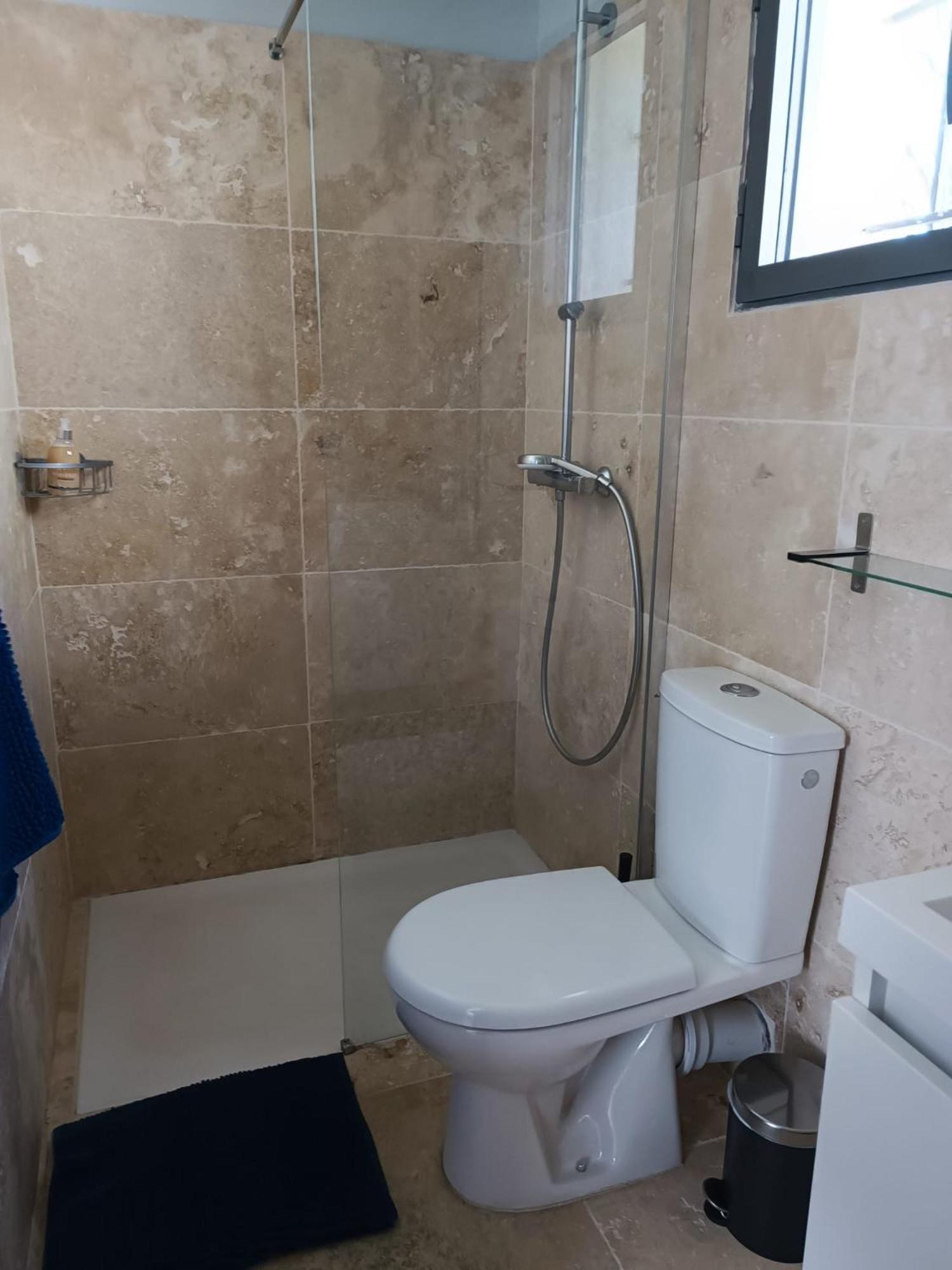Bed and Breakfast La Goutadou Cabannes Екстер'єр фото